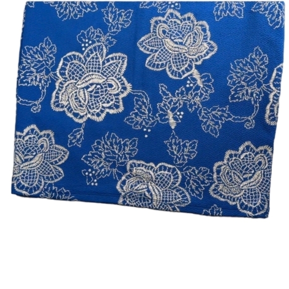 Lularoe Royal Blue Silver Floral A-Line Pencil Cassie Skirt Yoga Size Small - Picture 3 of 11